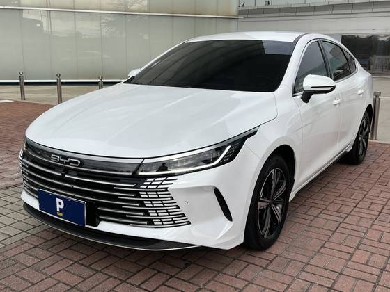 BYD KING 1.5 DM-I PHEV GS AUTOMÁTICO BYD KING 1.5 DM-I PHEV GS AUTOMÁTICO